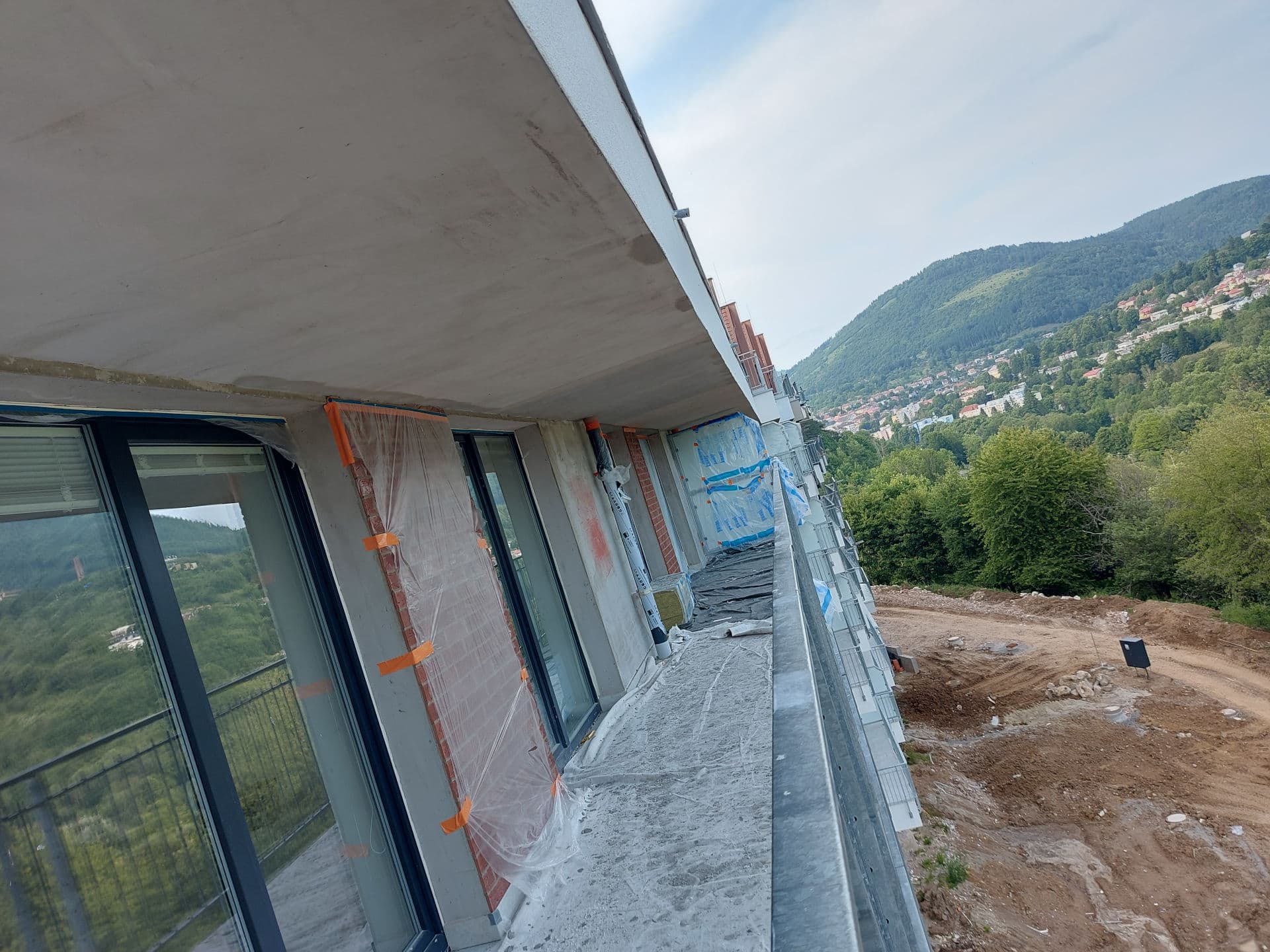 montaz, elektroinstalacia, stavba, klimatizacia, ukazka prace